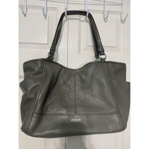 Coach Carrie Olive Green Large Leather Tote Bag